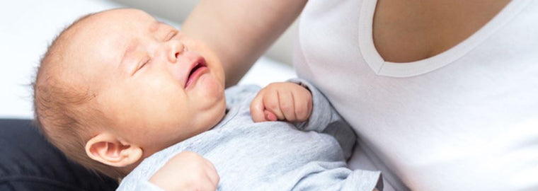 Cómo aliviar los cólicos del bebés: consejos y ejercicios