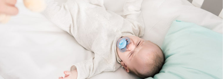 Mi bebé no duerme, ¿por qué? ¿qué hacer?
