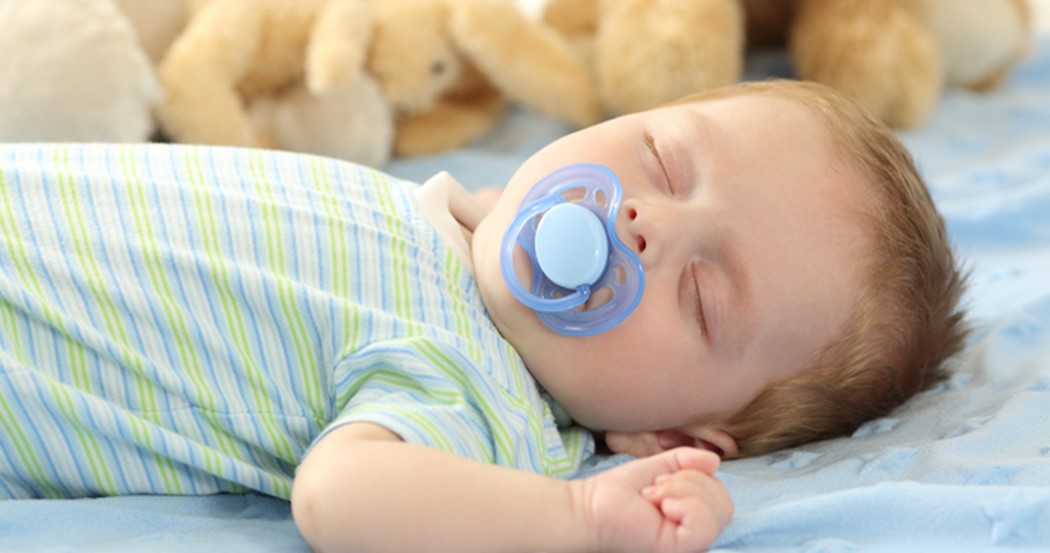 Cuánto necesita dormir mi bebé?