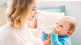 Cómo cambiar la leche de fórmula a mi bebé