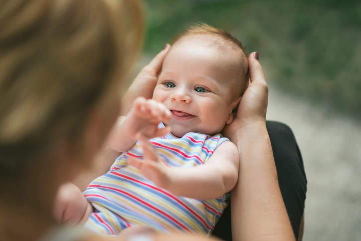 Cómo es la evolución y el desarrollo del bebé de 0 a 6 meses